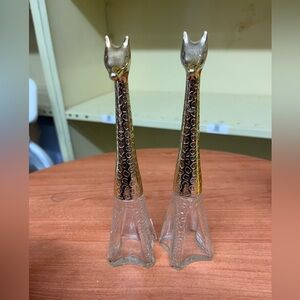2 vintage Avon Giraffe perfume bottles
Can sell separately